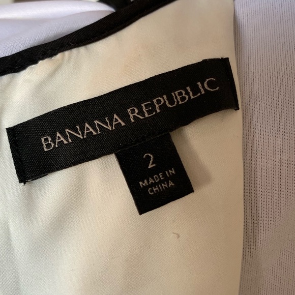 Banana Republic Black Lace Dress - Picture 7 of 8